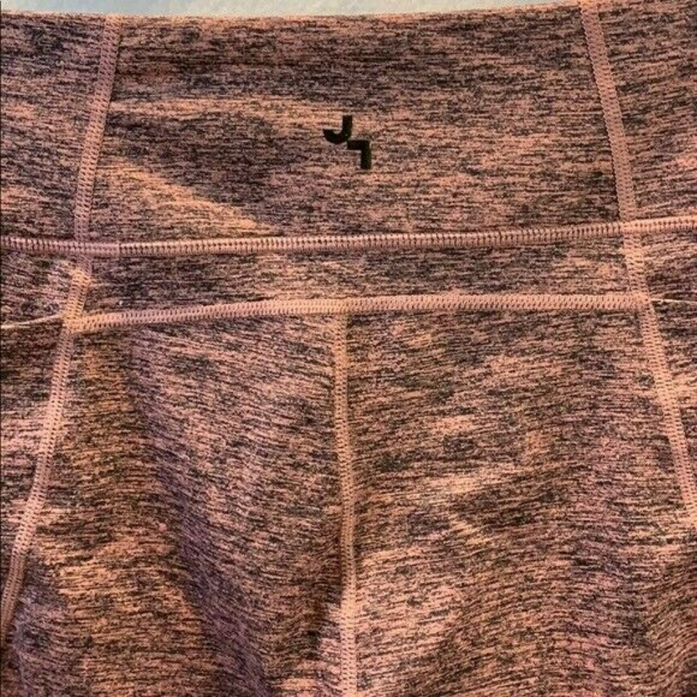Mid-Rise Athletic/Workout Leggings, Pink and Black, Woman's Size X-Large - Picture 8 of 12